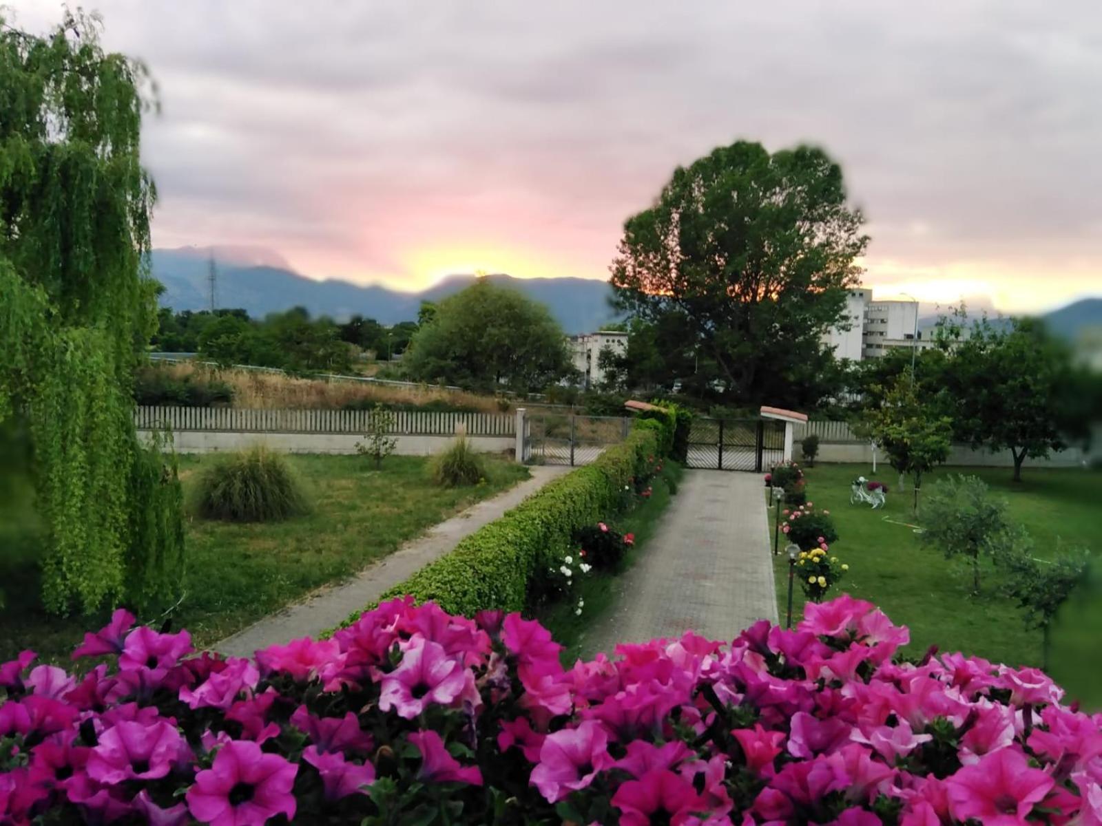 Parco Delle Rose Villa Sulmona Exterior foto