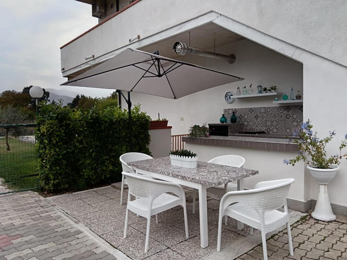 Parco Delle Rose Villa Sulmona Exterior foto